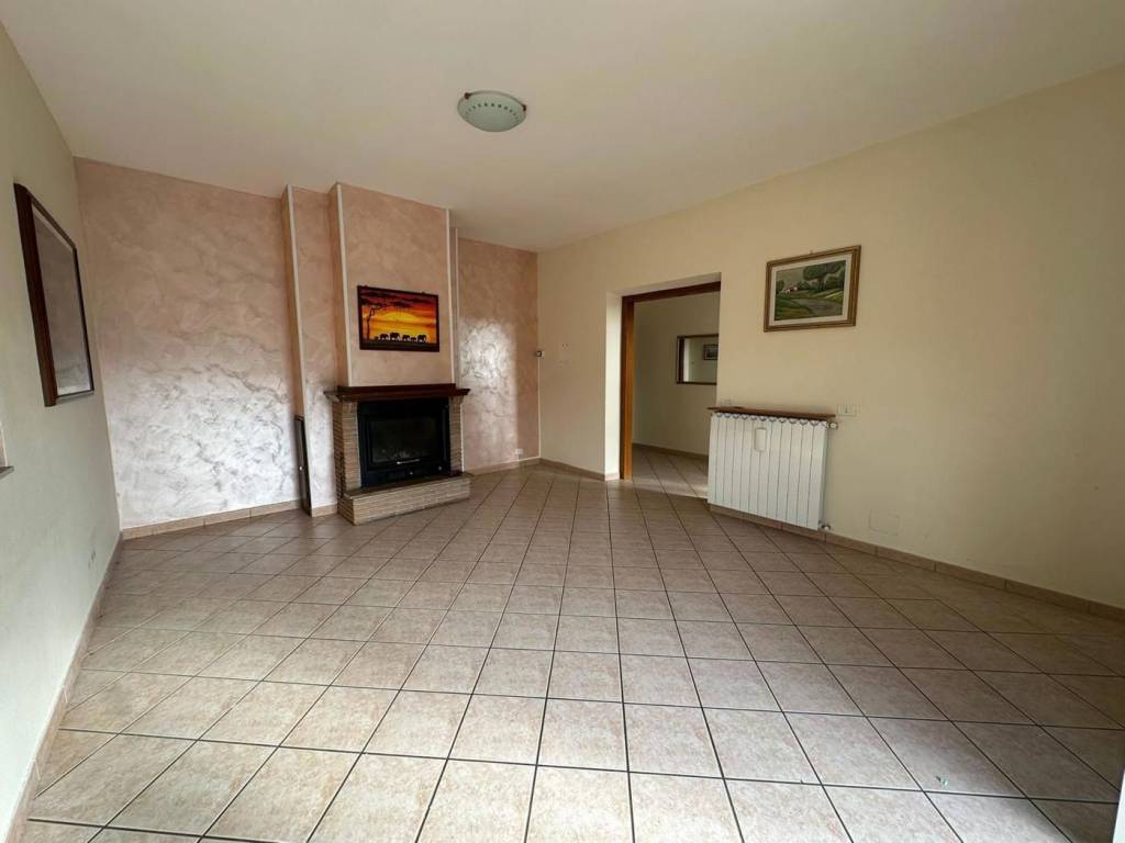 Appartamento a Torre cajetani in Via San Benedetto, 5 - Foto 3
