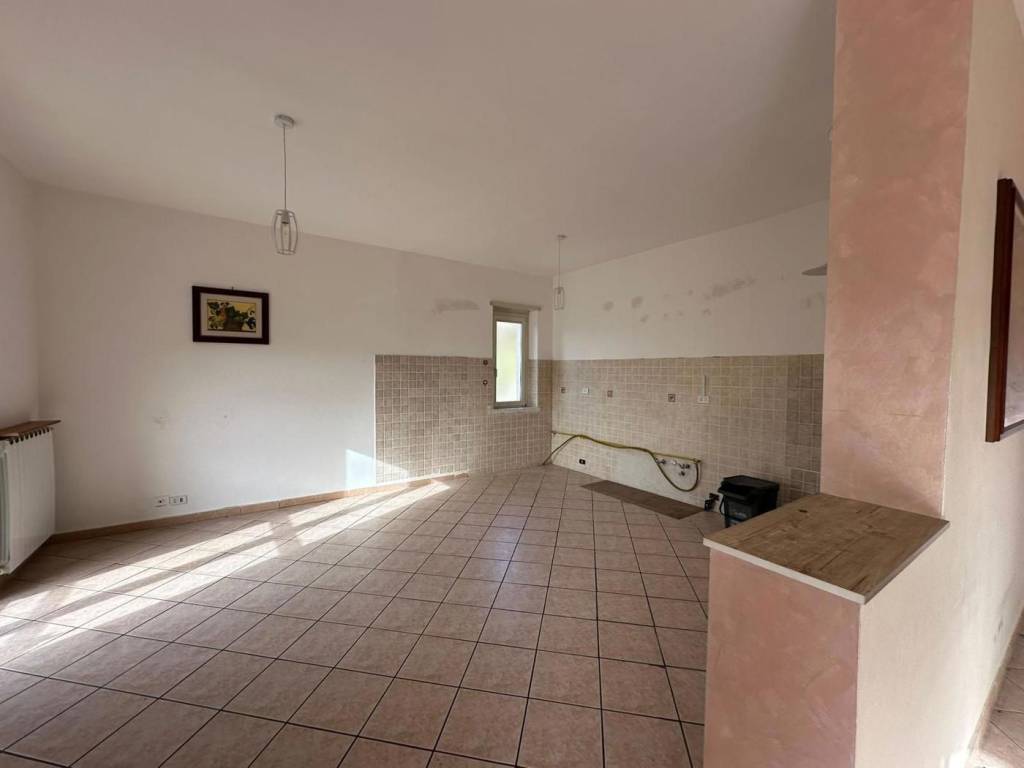 Appartamento a Torre cajetani in Via San Benedetto, 5 - Foto 4