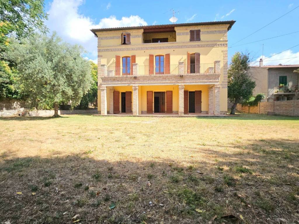 Villa a Teramo in Piazzetta del Sole - Foto 3