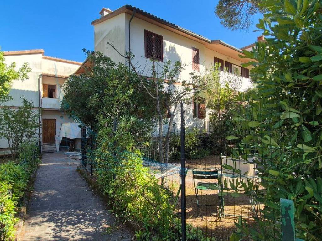 Appartamento a Rosignano marittimo in Via mare Ionio - Foto 2