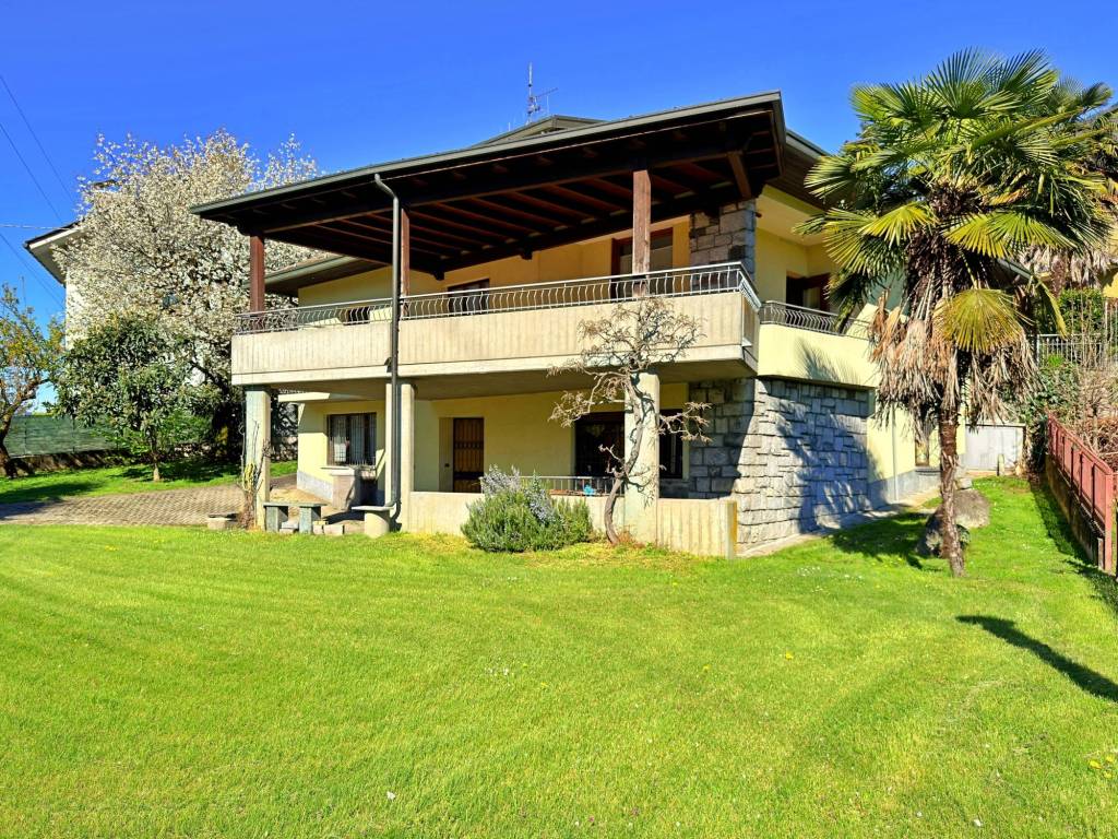 Villa a Berbenno di valtellina in Via Berbenno - Foto 3