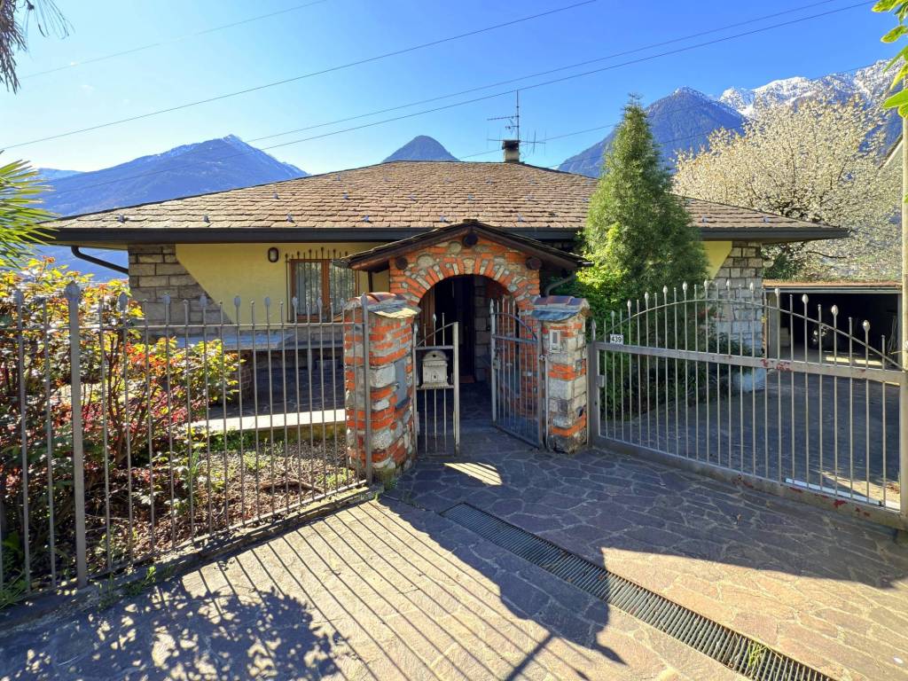 Villa a Berbenno di valtellina in Via Berbenno - Foto 4