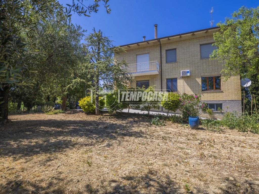 Casa indipendente a Corridonia in Contrada Montecavallo, 3 - Foto 2