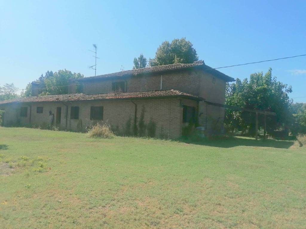 Villa a Ferrara in Via Alceste Ricciarelli, 287 - Foto 2