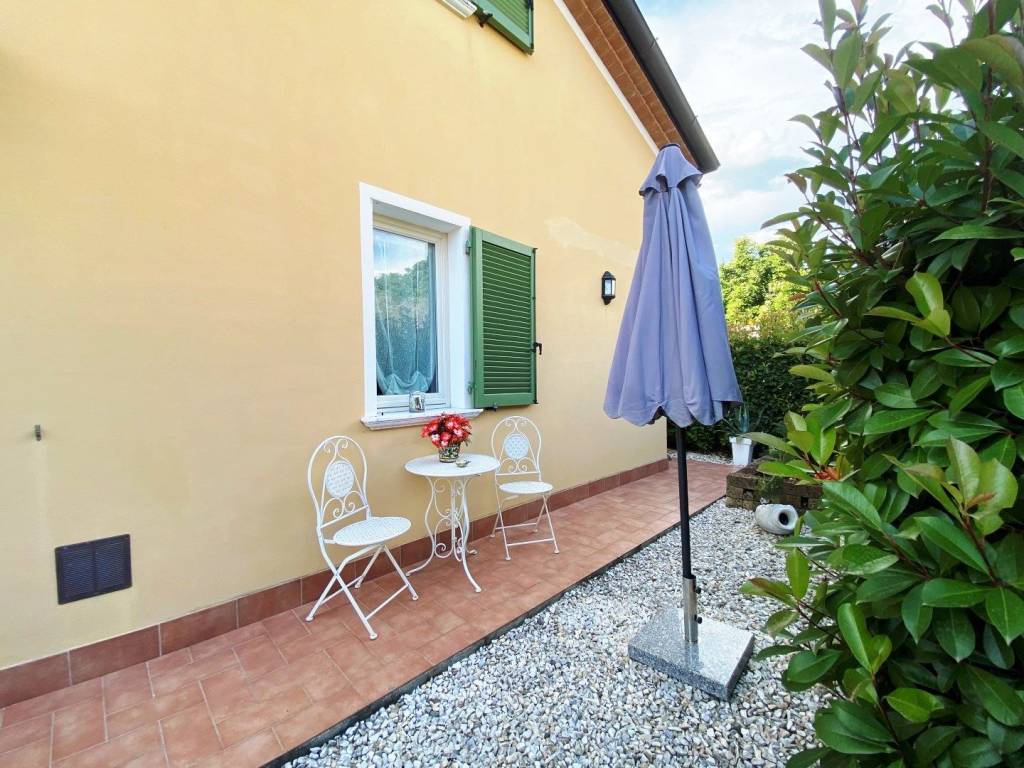 Villetta a schiera a Sarzana in Via Fontana Nera - Foto 3