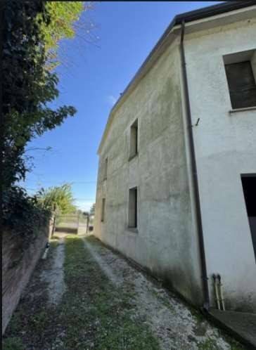 Appartamento a Ferrara in Via Ravenna - Foto 2