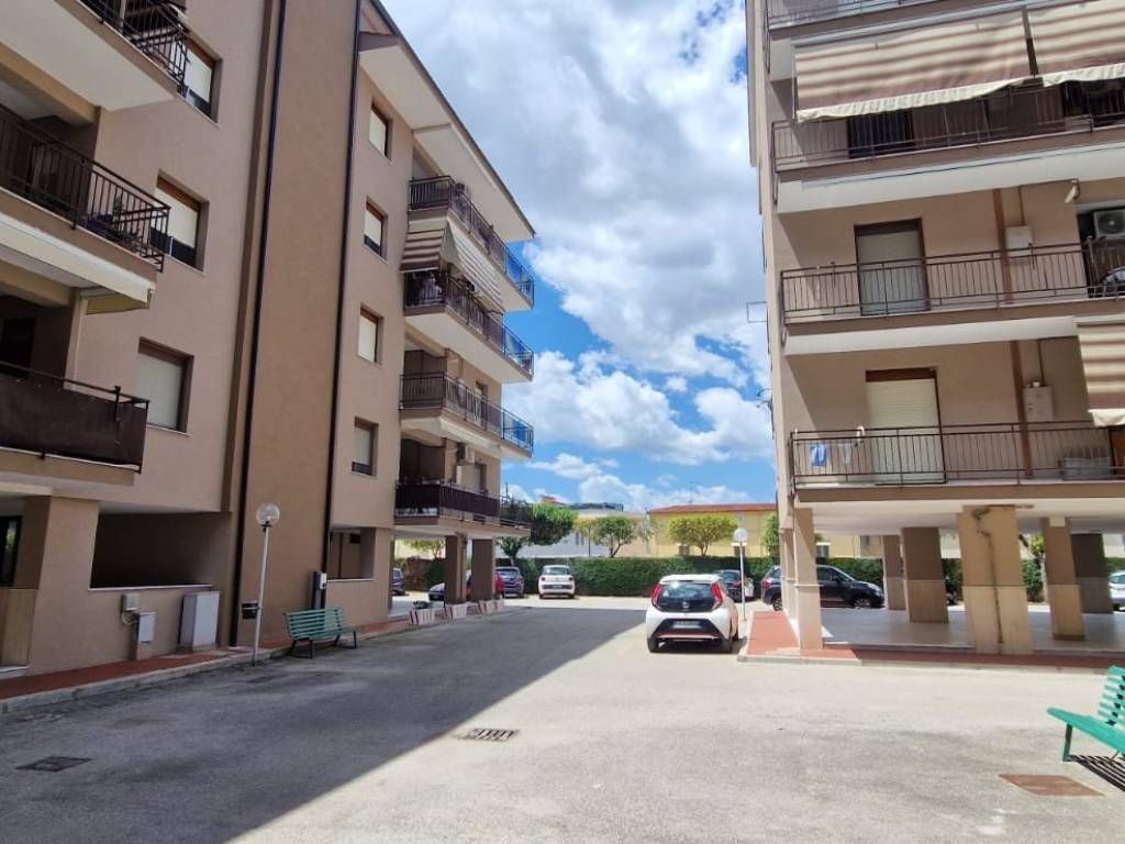 Appartamento a Maddaloni in Via Carrarone - Foto 5
