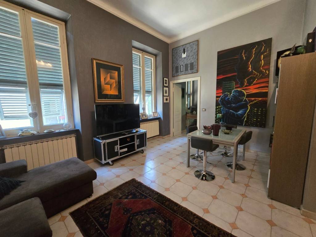 Appartamento a Albenga in Viale Martiri della Libertà - Foto 3