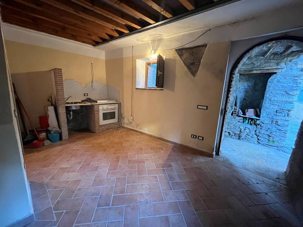 Casa indipendente a Vicopisano in via trombi, 1 - Foto 2