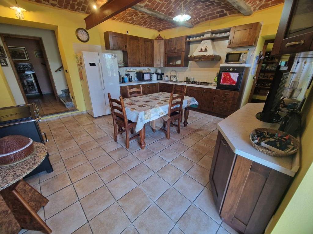 Casa indipendente a Cortandone in Via Valinosio, 3 - Foto 4