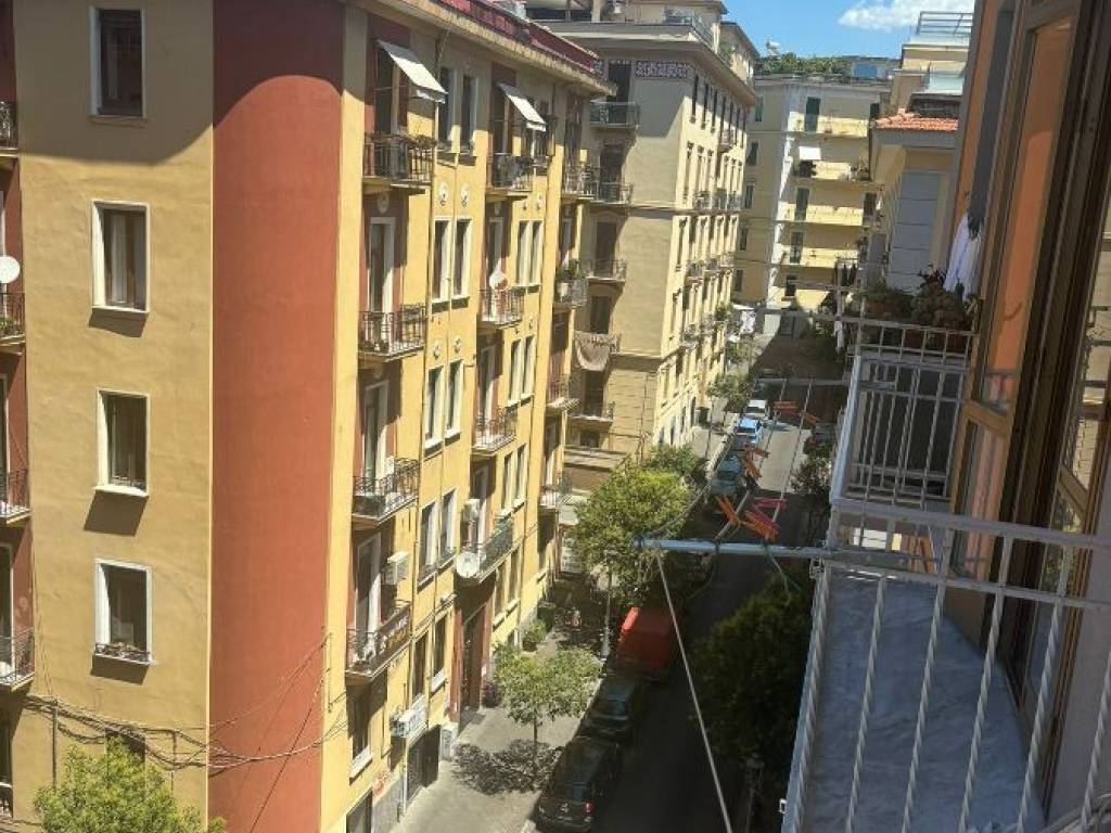 Appartamento a Salerno in Via Giovan Angelo Papio - Foto 3