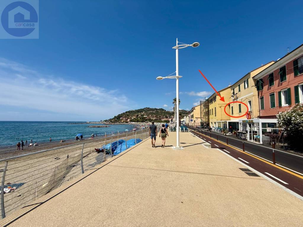 Appartamento a Imperia in Lungomare Cristoforo Colombo, 138 - Foto 5