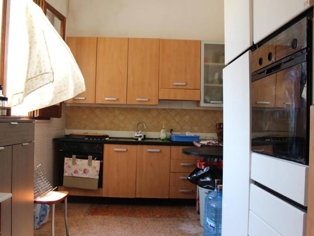 Appartamento a Francavilla fontana in SS603 - Foto 5