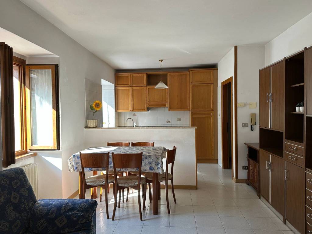 Casa indipendente a Dro in Via Torretta, 38 - Foto 2