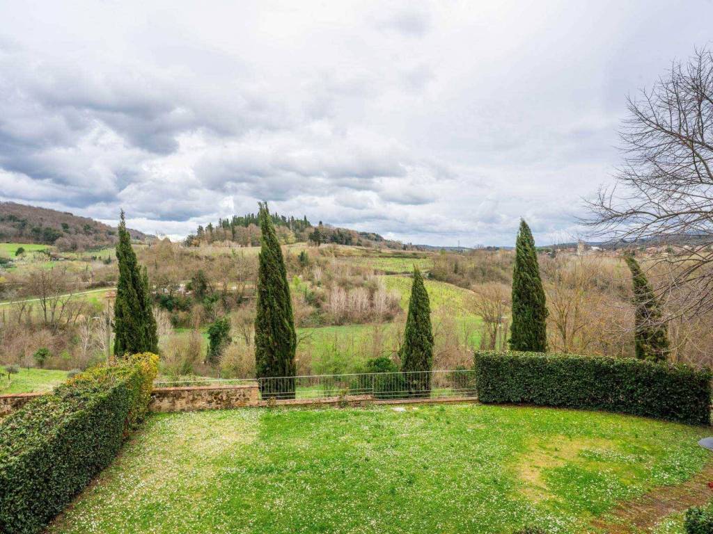 Appartamento a Poggibonsi in località malasalita - Foto 2