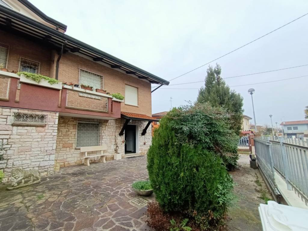 Villa a Adria in ADRIA Via Martin Luther King, 1 - Foto 4