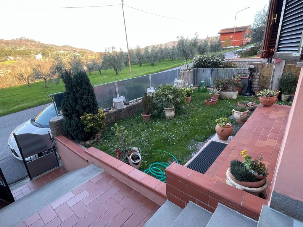 Villetta a schiera a Montecatini-terme in Via Poggio del Crinale - Foto 3