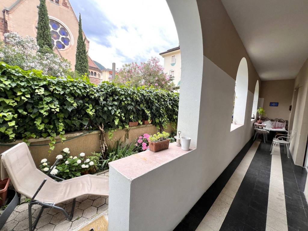 Appartamento a Bolzano in Via Col di Lana, 5 - Foto 2