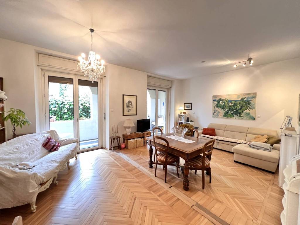 Appartamento a Bolzano in Via Col di Lana, 5 - Foto 3
