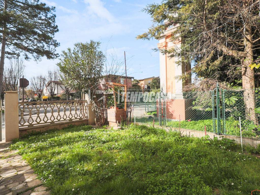 Appartamento a Cotignola in Via Alessandro Manzoni, Barbiano - Foto 4