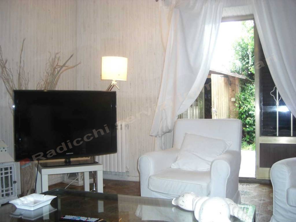 Casa indipendente a Forte dei marmi in Via F. Carrara, 37 - Foto 3