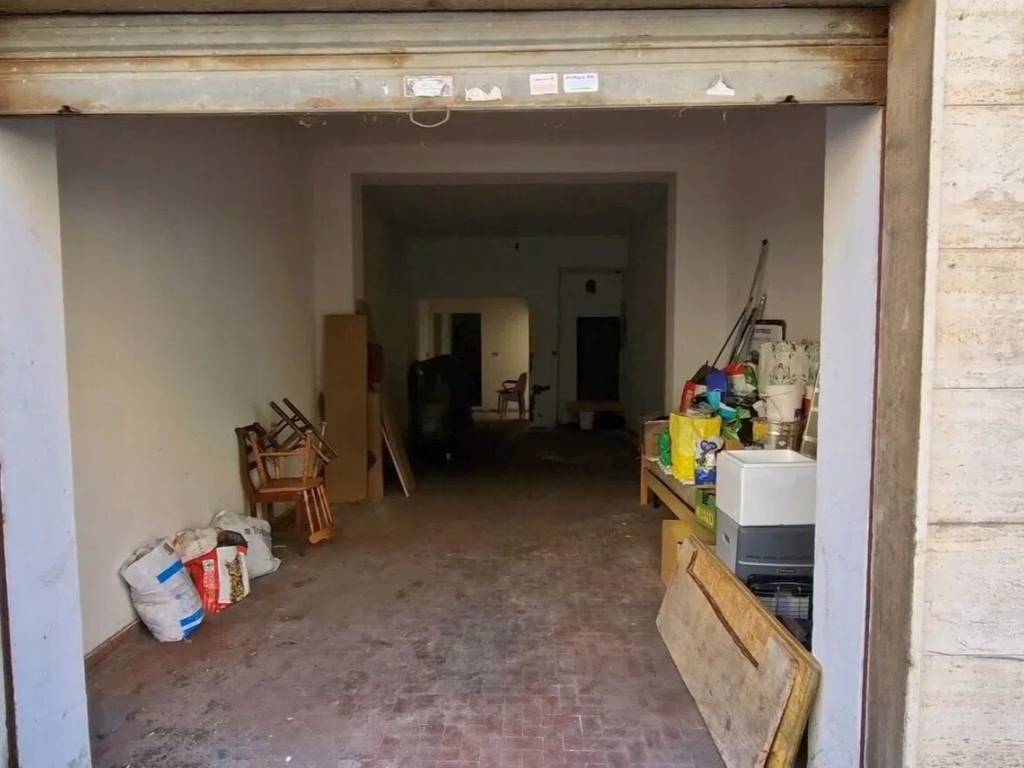 Immobile a Cagliari in Via Flumendosa S.N.C. - Foto 5