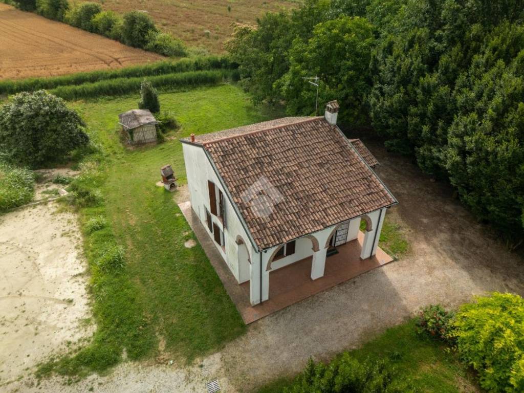 Villa a Bagnolo san vito in Via Organo, 20 - Foto 4