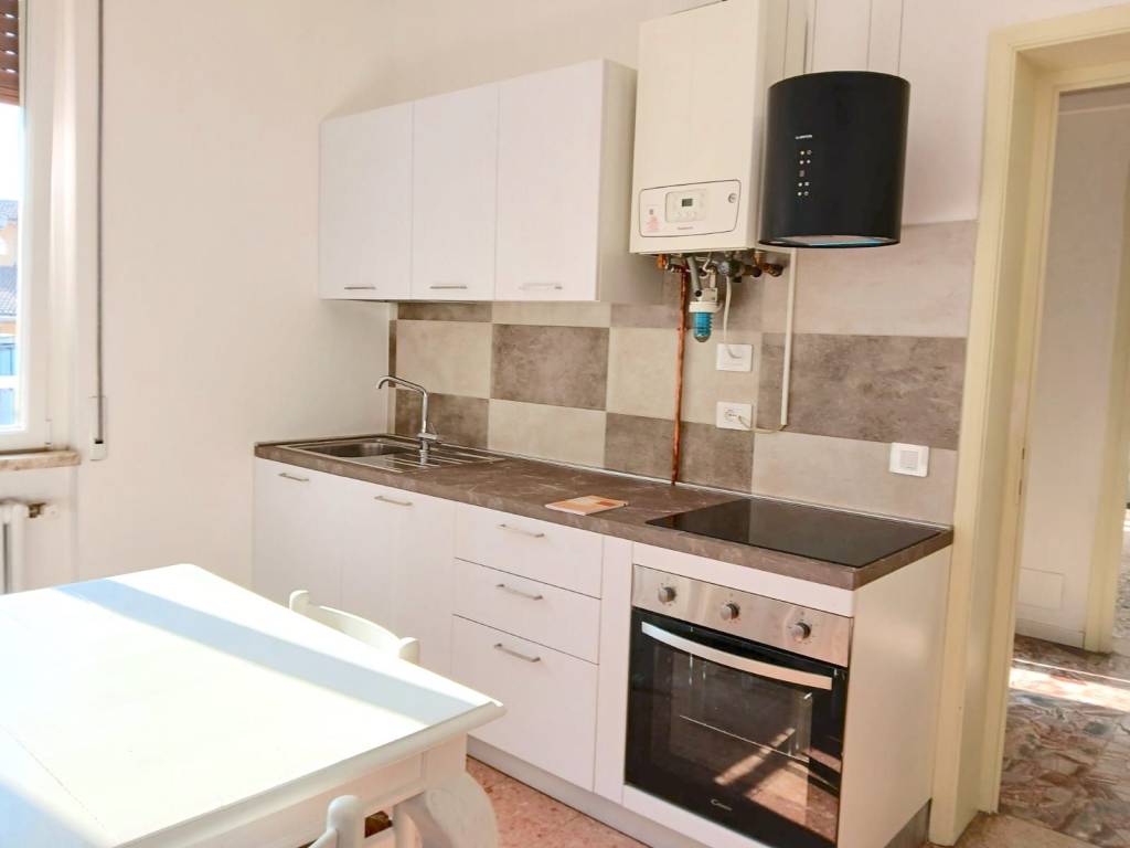 Appartamento a Piacenza in Viale Malta, 8 - Foto 5