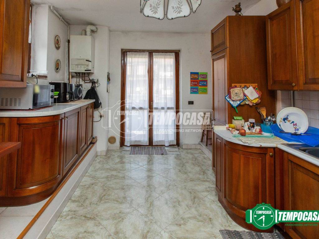 Appartamento a Castellanza in Via Gabrio Piola 9/11/13/15 - Foto 2