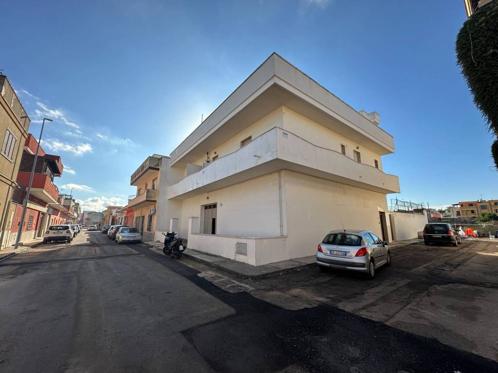 Palazzo / stabile a Monteroni di lecce in Via Postumia, 95 - Foto 2