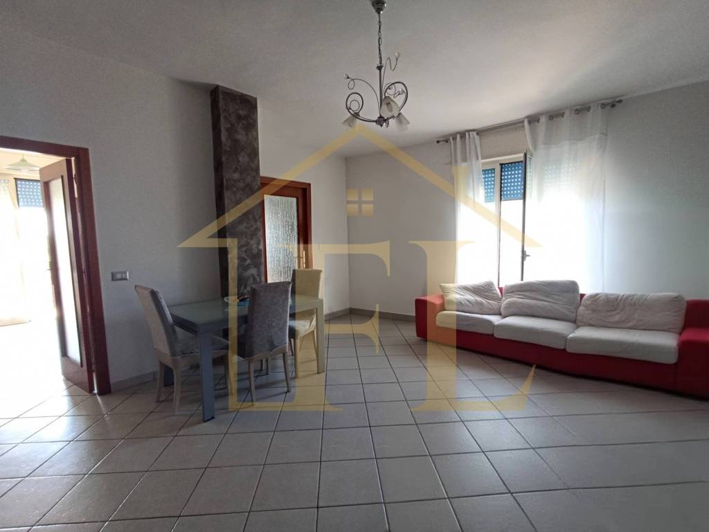Appartamento a Castel volturno in Via Gioacchino Rossini - Foto 4