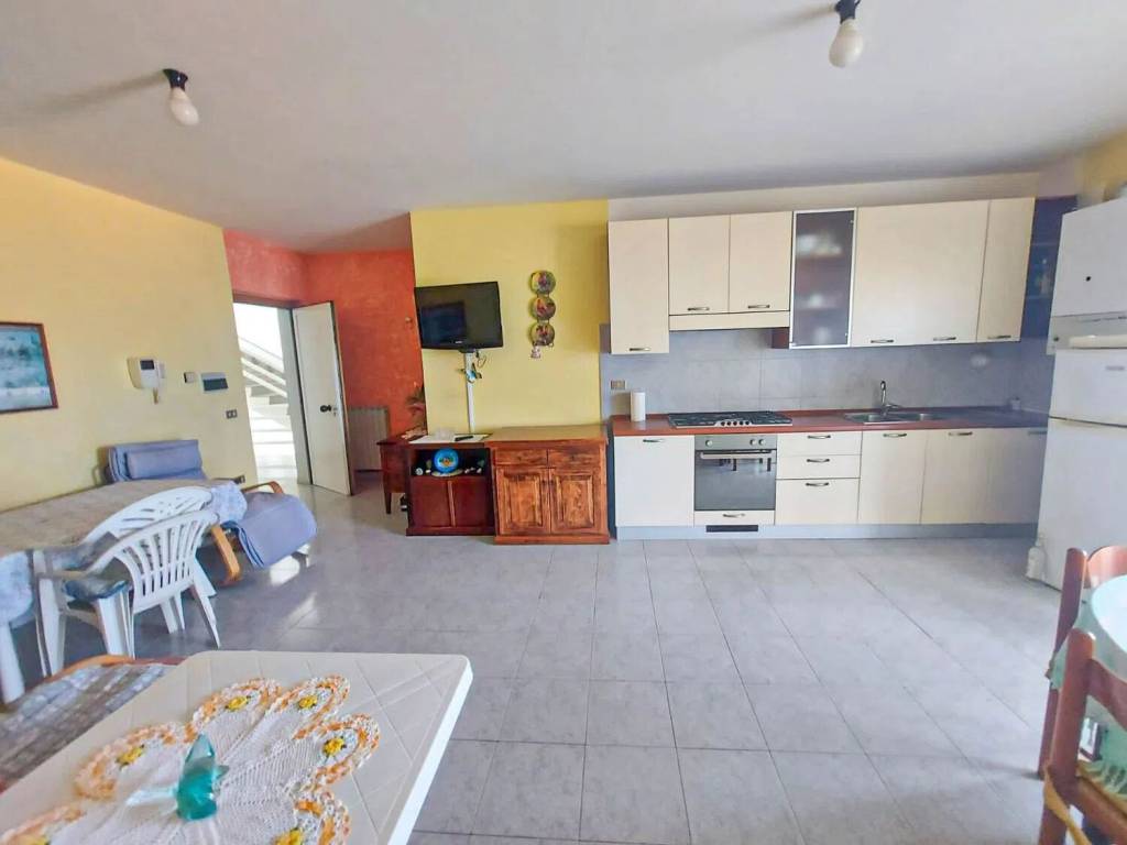 Appartamento a Fossacesia in Strada Statale 16 - Foto 4