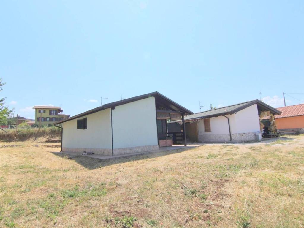 Casa indipendente a Pizzoli in Villaggio Belverde - Foto 3