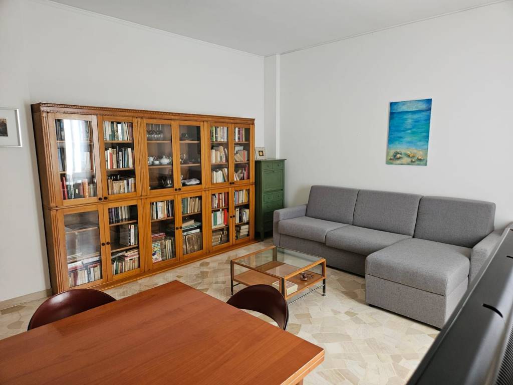 Appartamento a Como in Viale Massenzio Masia - Foto 2