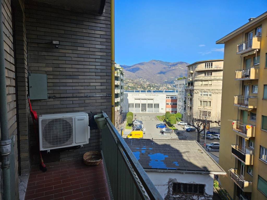 Appartamento a Como in Viale Massenzio Masia - Foto 4