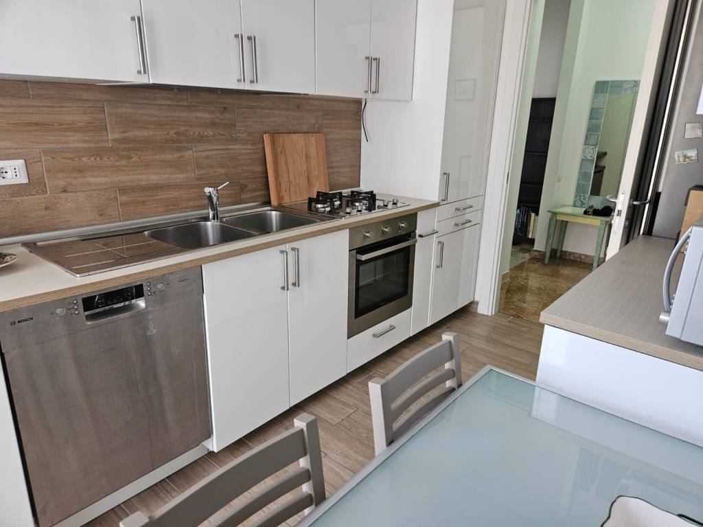 Appartamento a Como in Viale Massenzio Masia - Foto 5