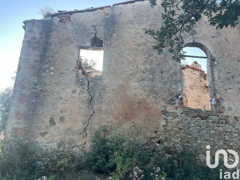 Terreno a Monterotondo marittimo in Via Monterotondo Marittimo - Foto 4