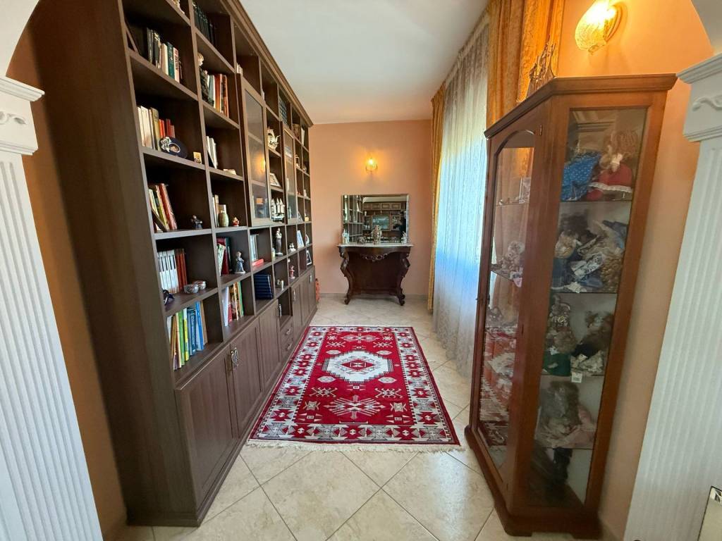 Appartamento a Quartu sant'elena in Via Vico - Foto 4