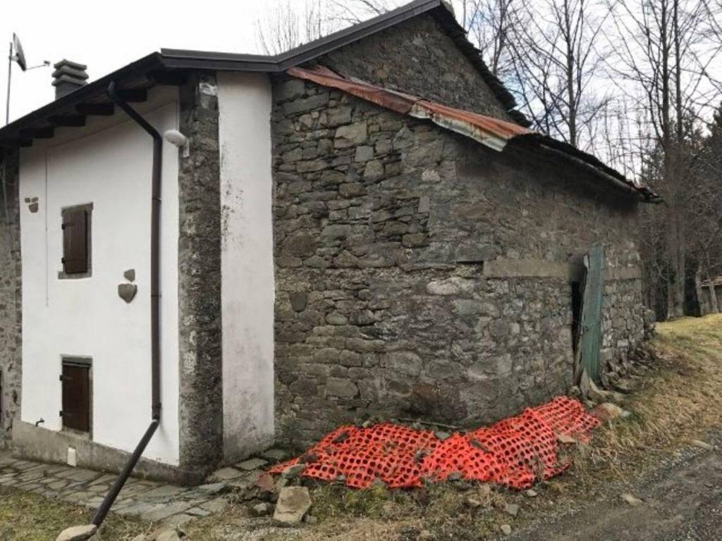 Rustico / casale a Pievepelago in Via Lago Santo, 73 -79 - Foto 2