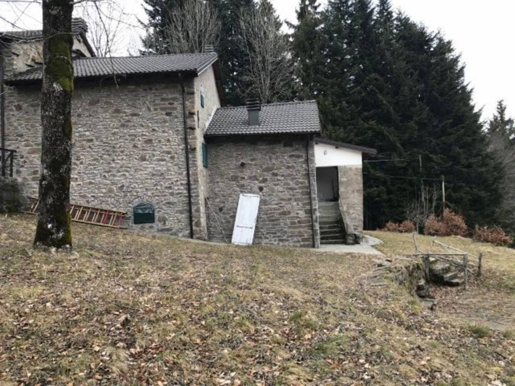 Rustico / casale a Pievepelago in Via Lago Santo, 73 -79 - Foto 3