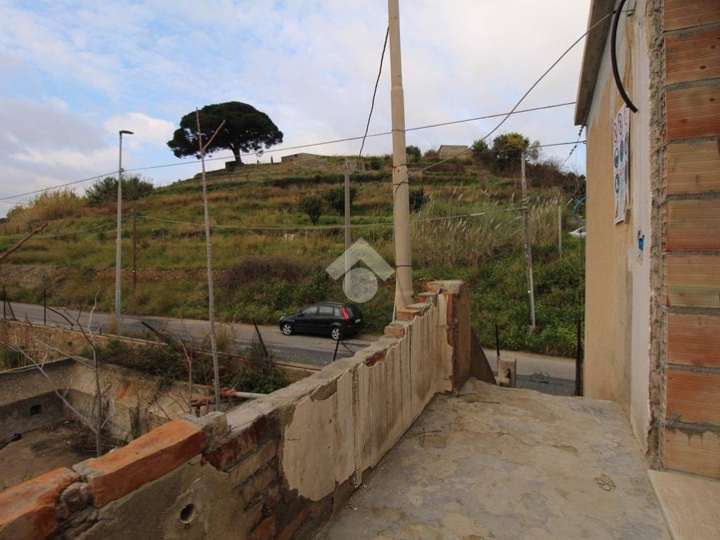 Casa indipendente a Reggio calabria in Via Consortile, 152 - Foto 3