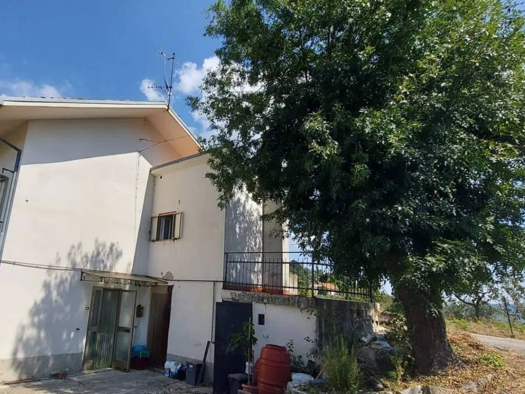 Villa a Roccascalegna in Via Aia Di Rocco, 57 - Foto 2