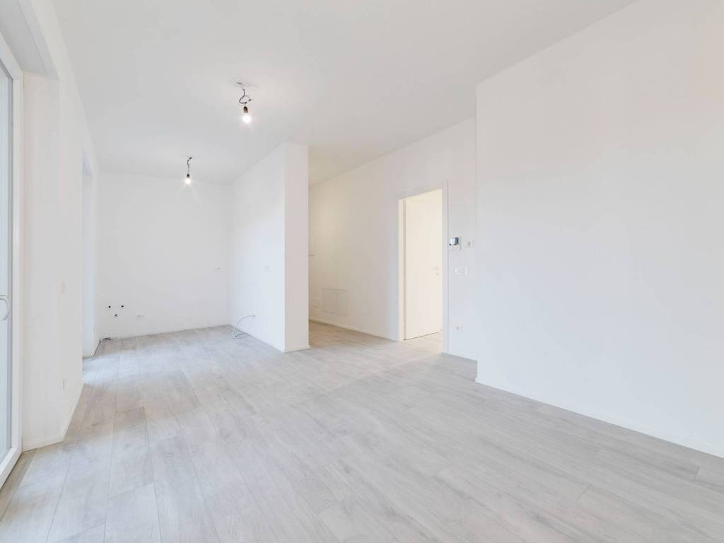 Appartamento a Samarate in Via Indipendenza, 3 - Foto 2