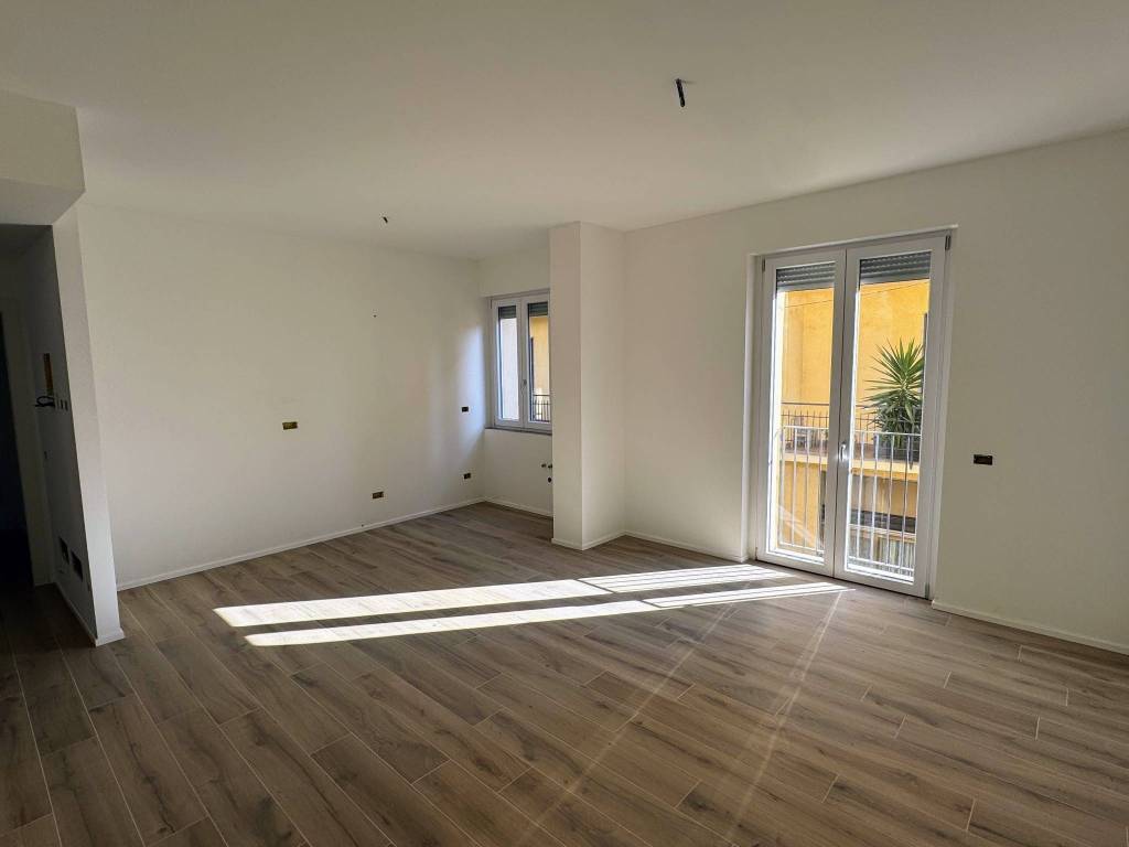 Appartamento a Samarate in Via Indipendenza, 3 - Foto 3