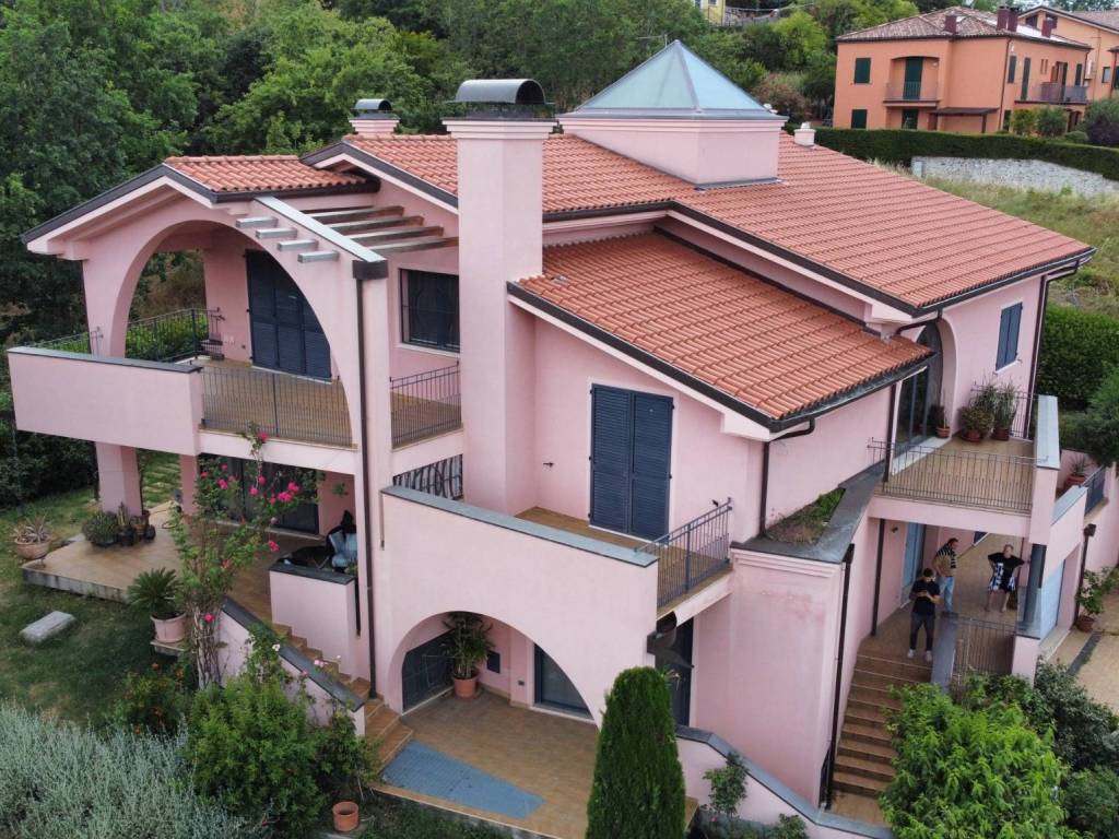 Villa a Verucchio in Via Giuseppe Nanni, 44 - Foto 2