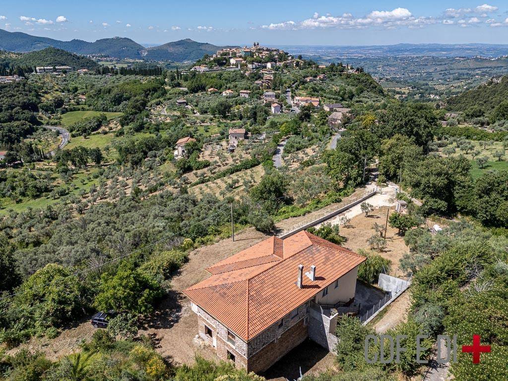 Villa a Salisano in Via Montefalcone - Foto 2