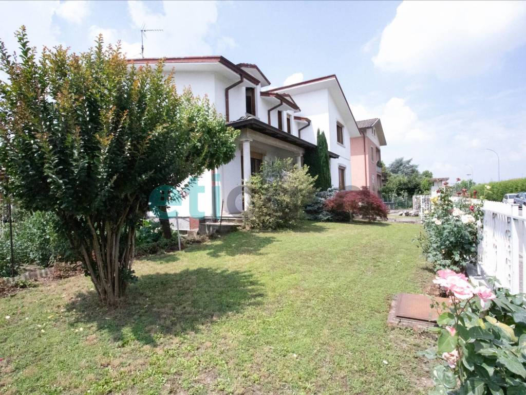 Villa a Piacenza in Via Roberto de Longe 38, Piacenza, 38 - Foto 3