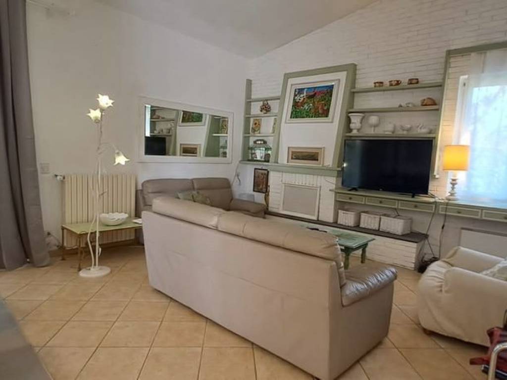 Villa a Forte dei marmi in Via della Barbiera - Foto 5
