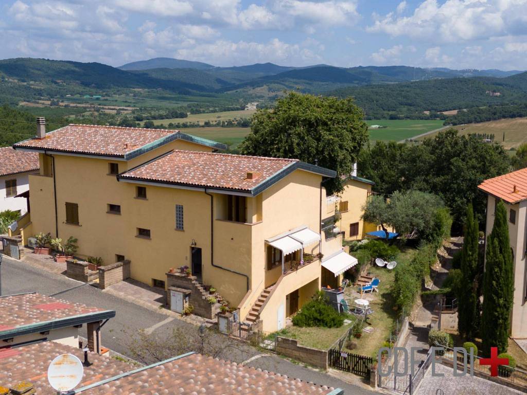 Appartamento a Monterotondo marittimo in Via del Vigneto - Foto 2