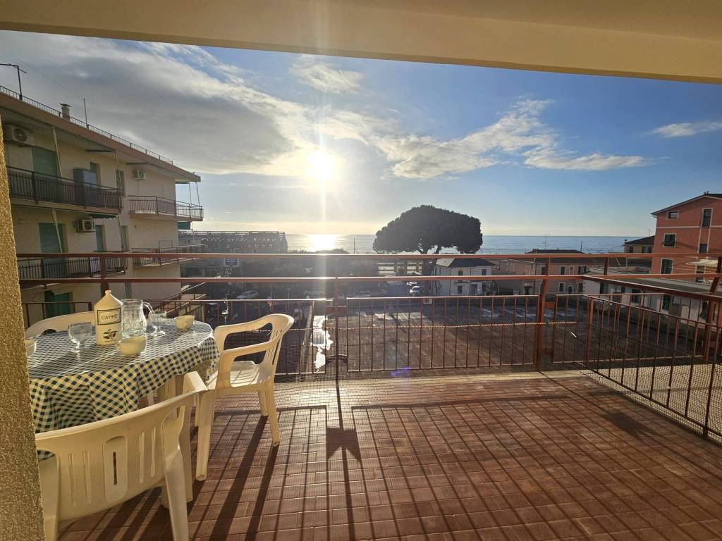 Appartamento a Pietra ligure in Via della Cornice, 3 - Foto 4